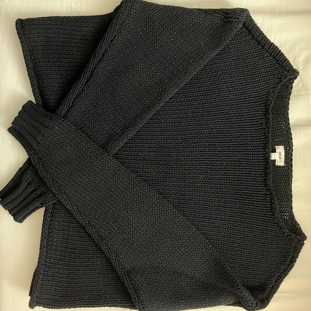 Aerie Cropped Black Sweater - NWOT